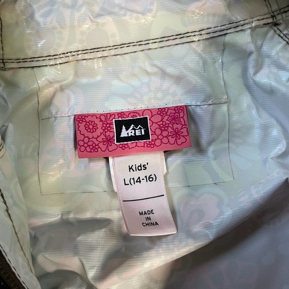 Girls REI Floral Raincoat Jacket L 14 16 EUC - Picture 3 of 8